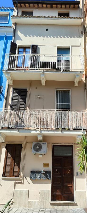 Ferienwohnung Da Paolo E Laura - In Centro A San Benedetto San Benedetto del Tronto Exterior foto